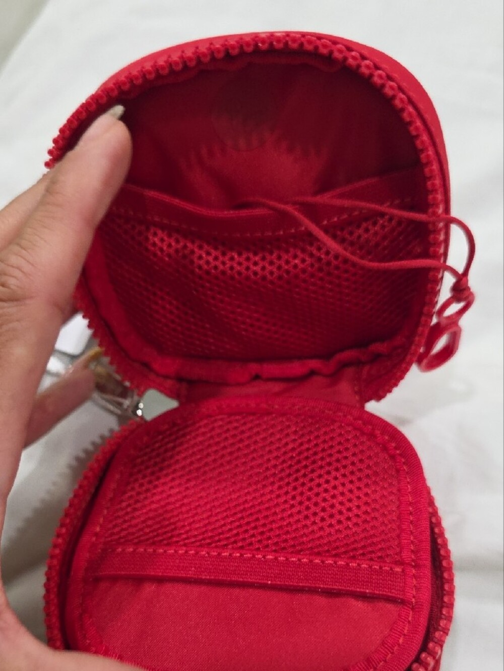 lululemon athletica Red Quilted Zip Pouch - Picture 6 of 6